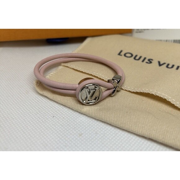 Louis Vuitton Keep A Secret M6677F Pink Leather Metal Bracelet 6 inches - Picture 1 of 13